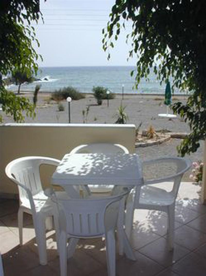 פראנגוקאסטלון Mary Beach Apartments מראה חיצוני תמונה